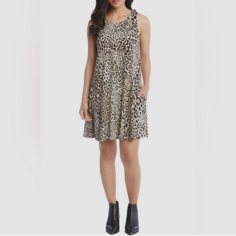 Karen Kane dress leopard print spandex blend size small with pockets!